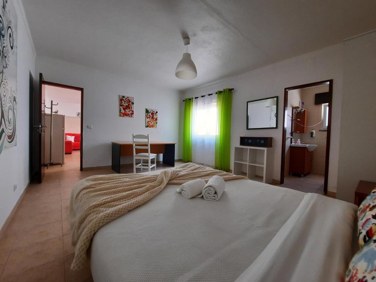 Surf House Helena Hotel บาเลียล ภายนอก รูปภาพ