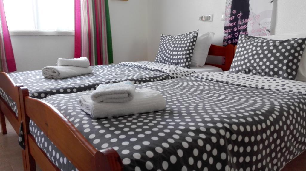 Surf House Helena Hotel บาเลียล ห้อง รูปภาพ
